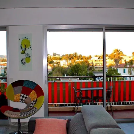 Studio - Beachside 80m Away Form Beach